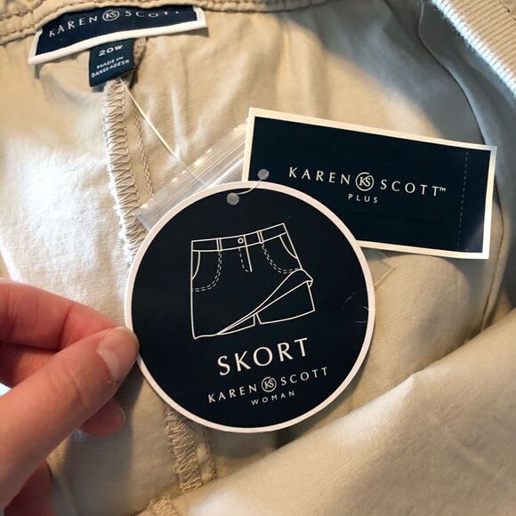 NWT! Karen Scott beigeish skort. Size 20W‎ - Picture 5 of 11